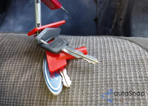 1993 Ford F350 from USA, damaged, VIN 2FTJW35H9PCA84986